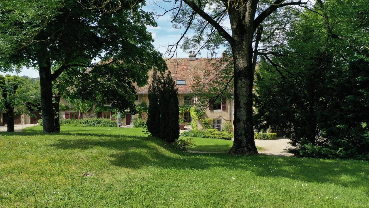 Domaine De Bellevue Gite Du Mont Poupet Marnoz Exterior foto